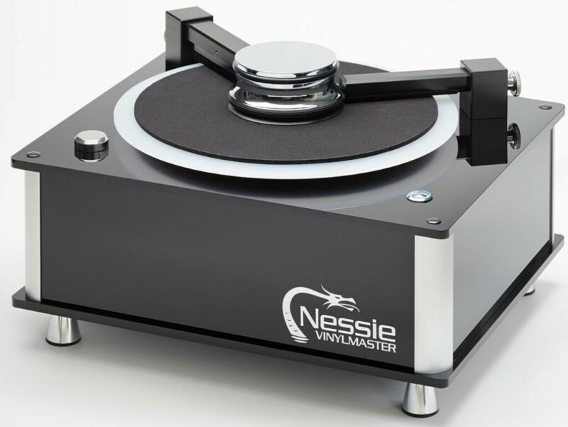 Nessie-Vinylmaster-V8-800x601.jpg